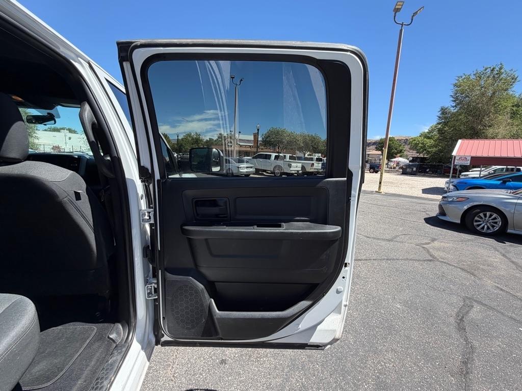 RAM 2500 Tradesman Crew Cab LWB 4WD 2021