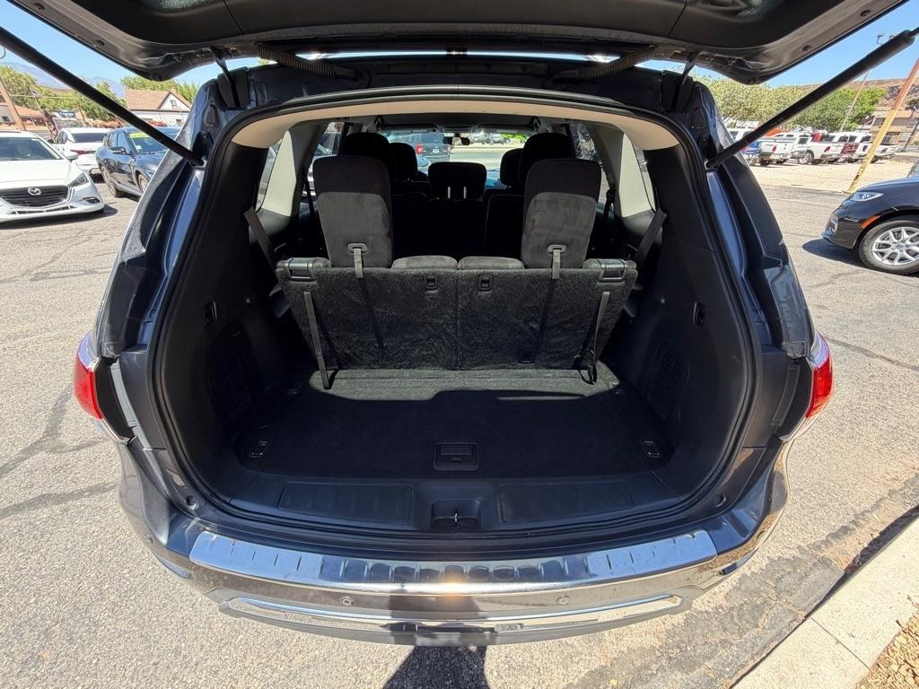 Nissan Pathfinder S 4WD 2014