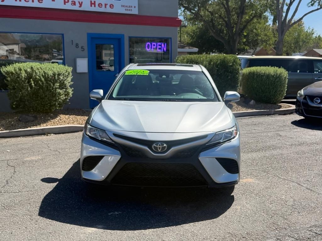 Toyota Camry SE 2018