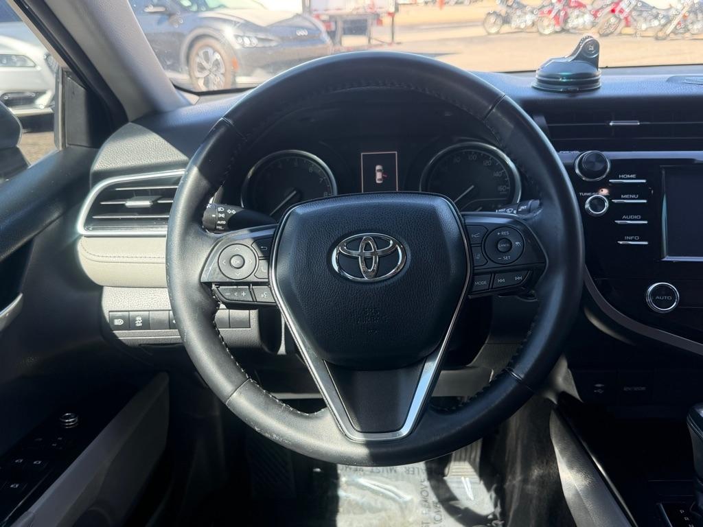 Toyota Camry SE 2018