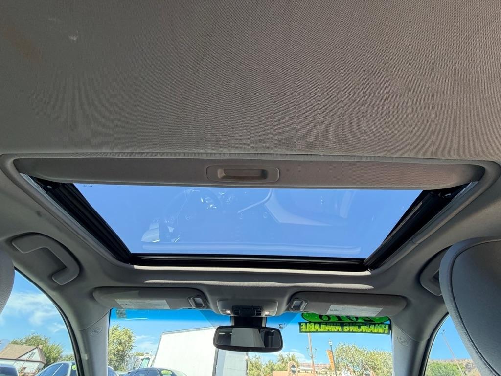 Toyota Camry SE 2018