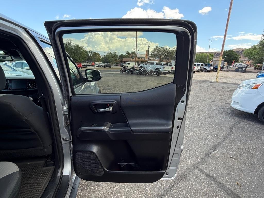 Toyota Tacoma SR5 Double Cab Long Bed V6 6AT 4WD 2021