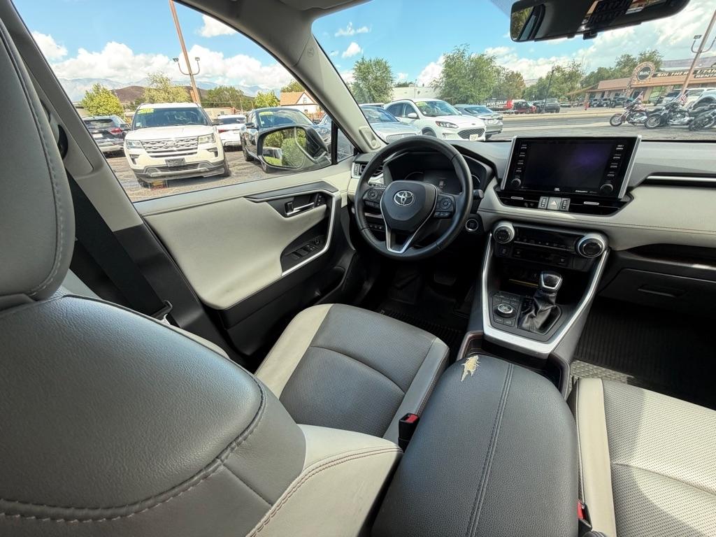 Toyota RAV4 Limited AWD 2020