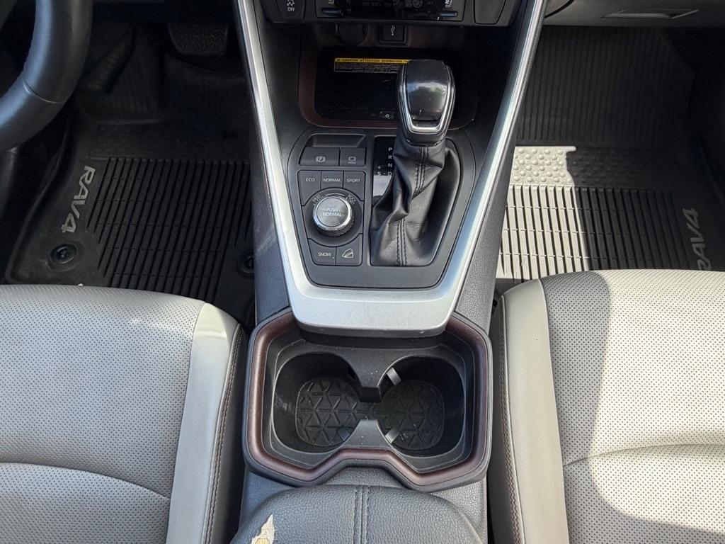 Toyota RAV4 Limited AWD 2020