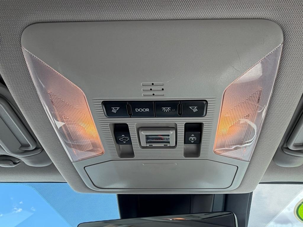 Toyota RAV4 Limited AWD 2020