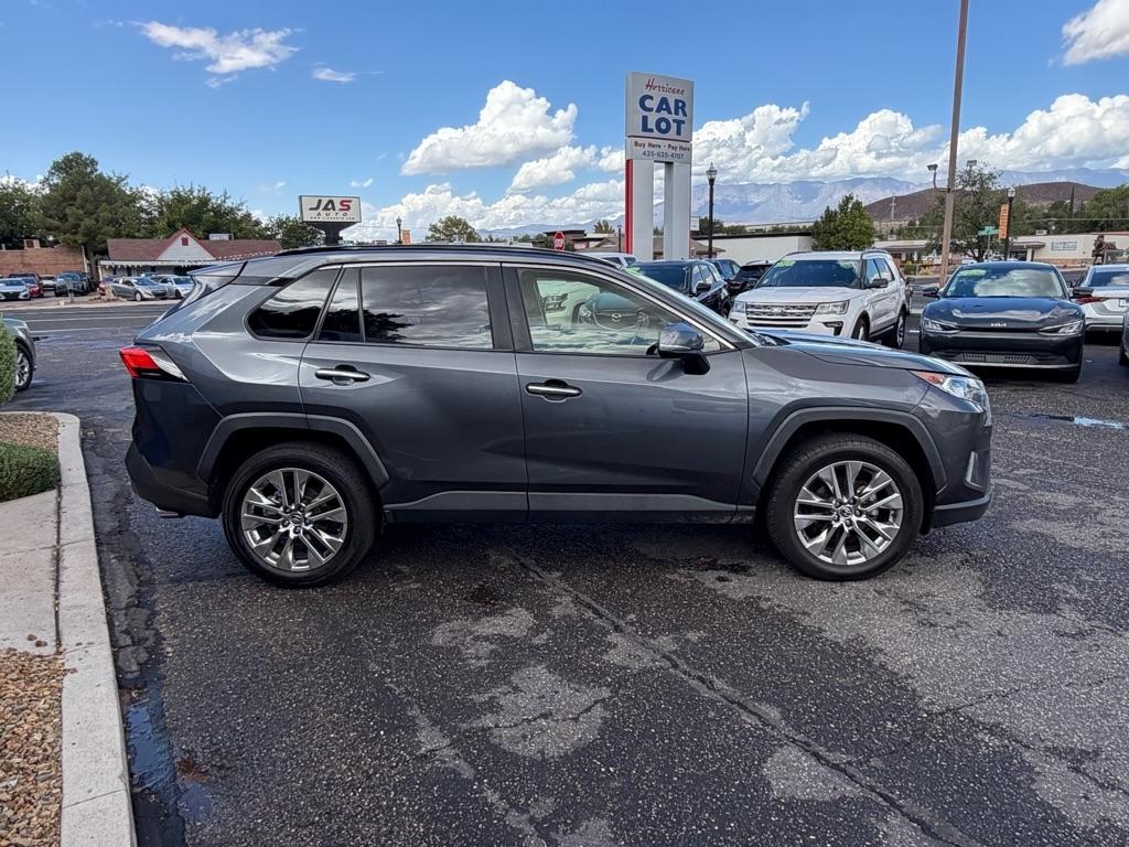 Toyota RAV4 Limited AWD 2020