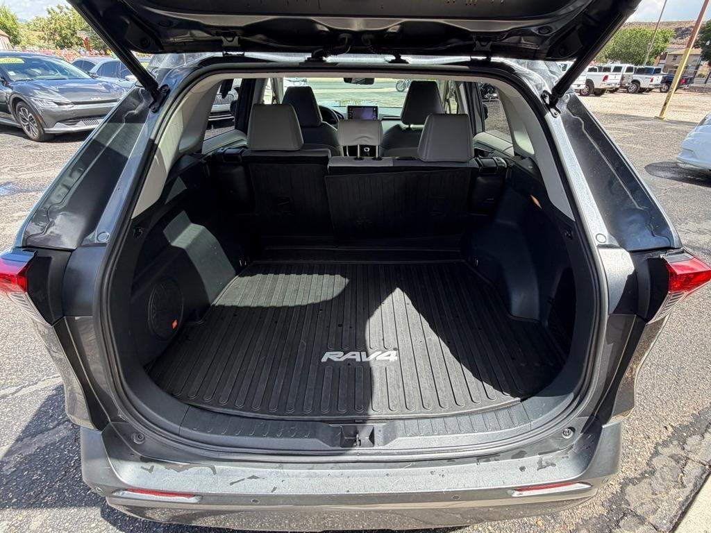 Toyota RAV4 Limited AWD 2020