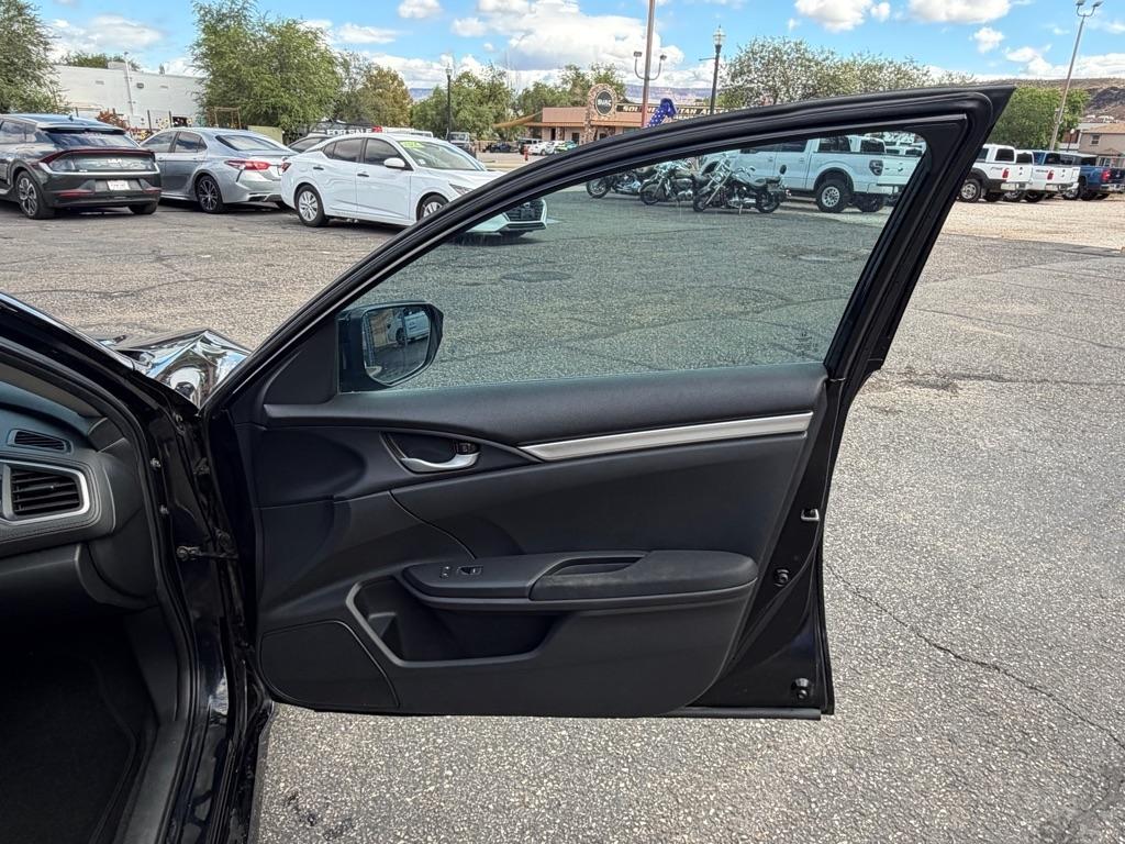 Honda Civic LX Honda Sensing Sedan CVT 2020