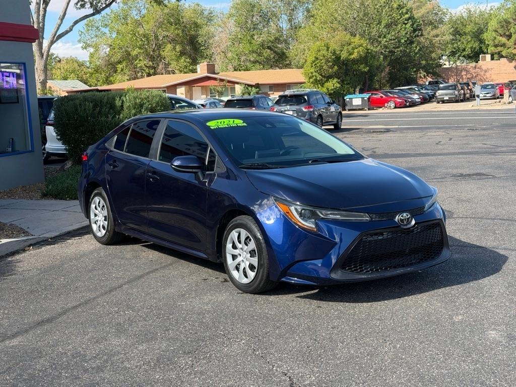 Toyota Corolla LE 2021