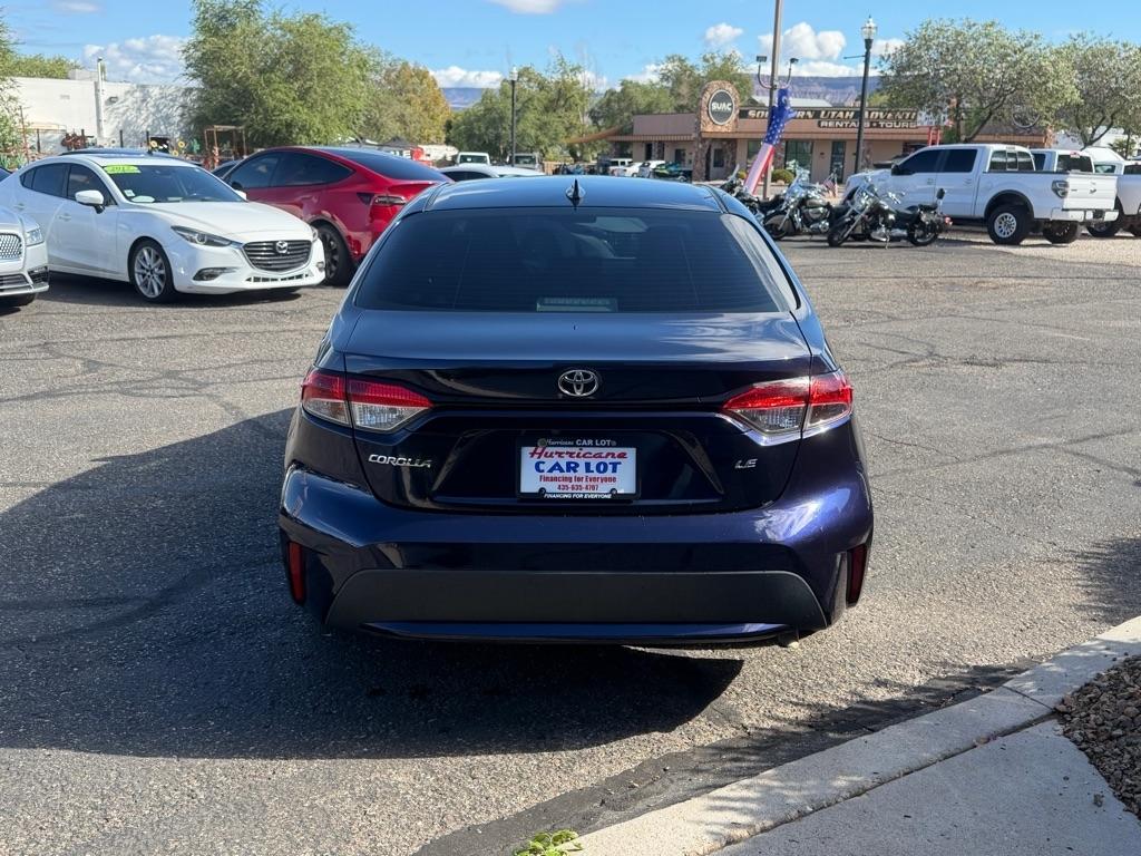 Toyota Corolla LE 2021