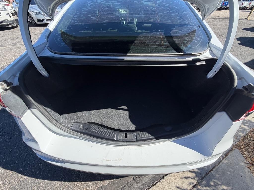 Ford Fusion S 2020