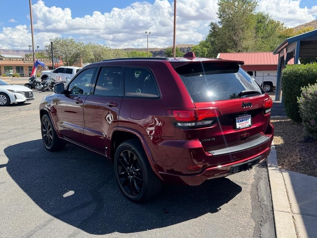 Jeep Grand Cherokee Laredo 4WD 2019