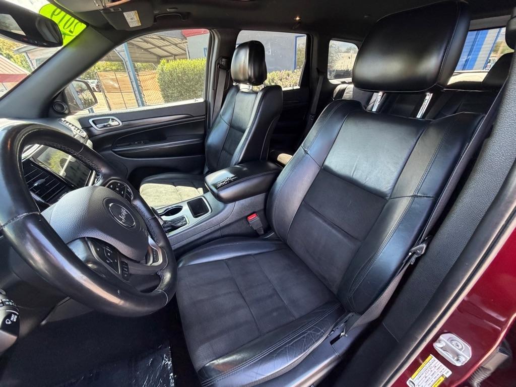 Jeep Grand Cherokee Laredo 4WD 2019