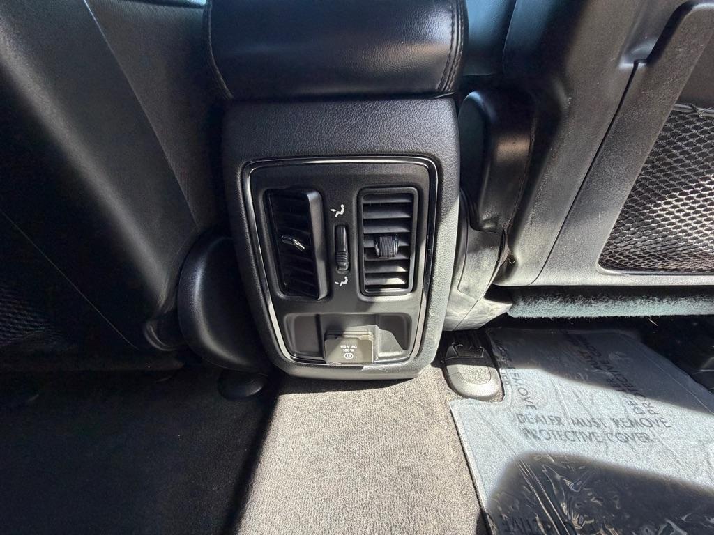 Jeep Grand Cherokee Laredo 4WD 2019