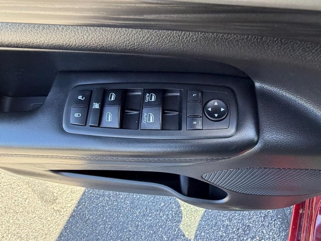 Jeep Grand Cherokee Laredo 4WD 2019