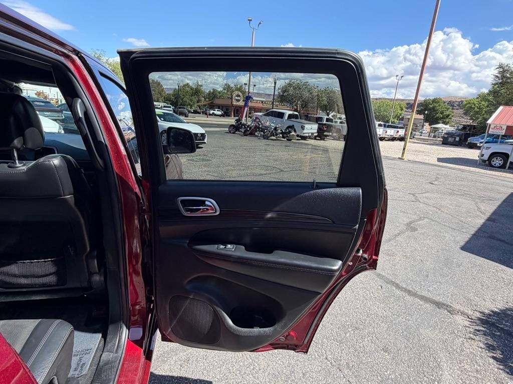 Jeep Grand Cherokee Laredo 4WD 2019