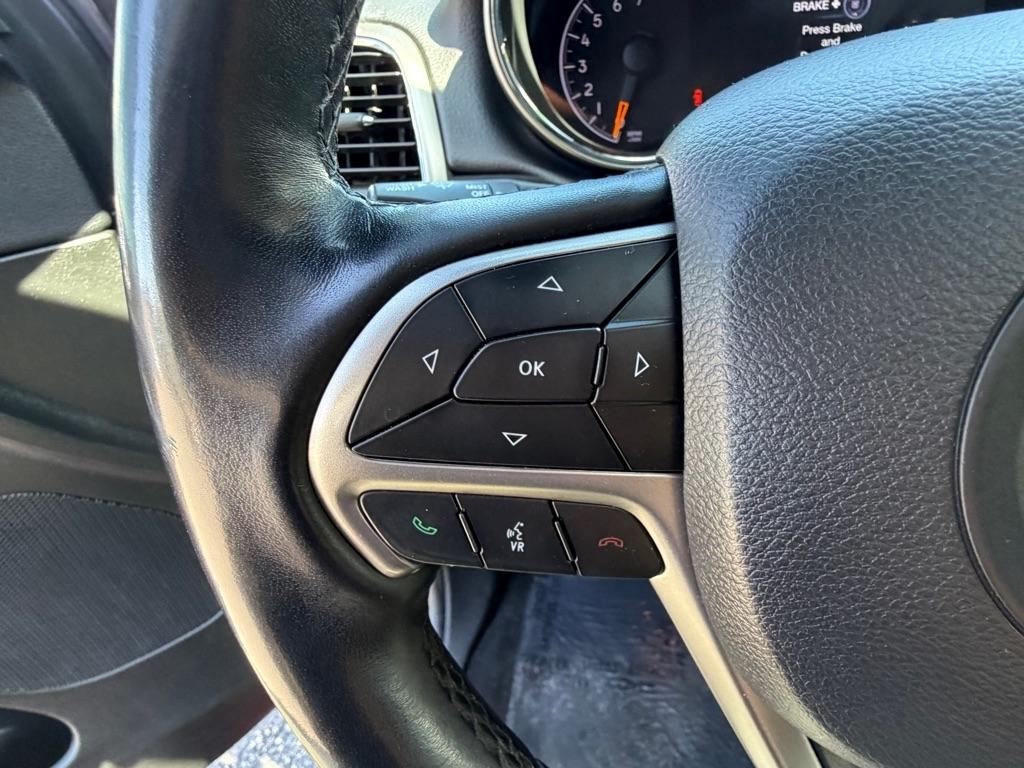 Jeep Grand Cherokee Laredo 4WD 2019