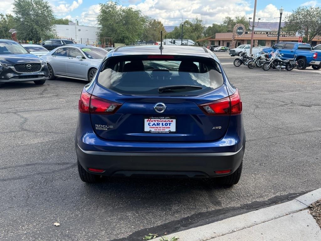 Nissan Rogue Sport S AWD 2018