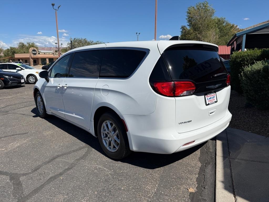 Chrysler Voyager LX 2022