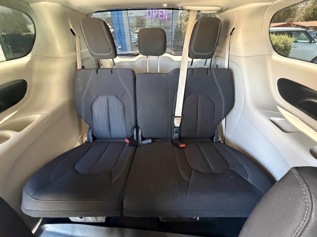 Chrysler Voyager LX 2022
