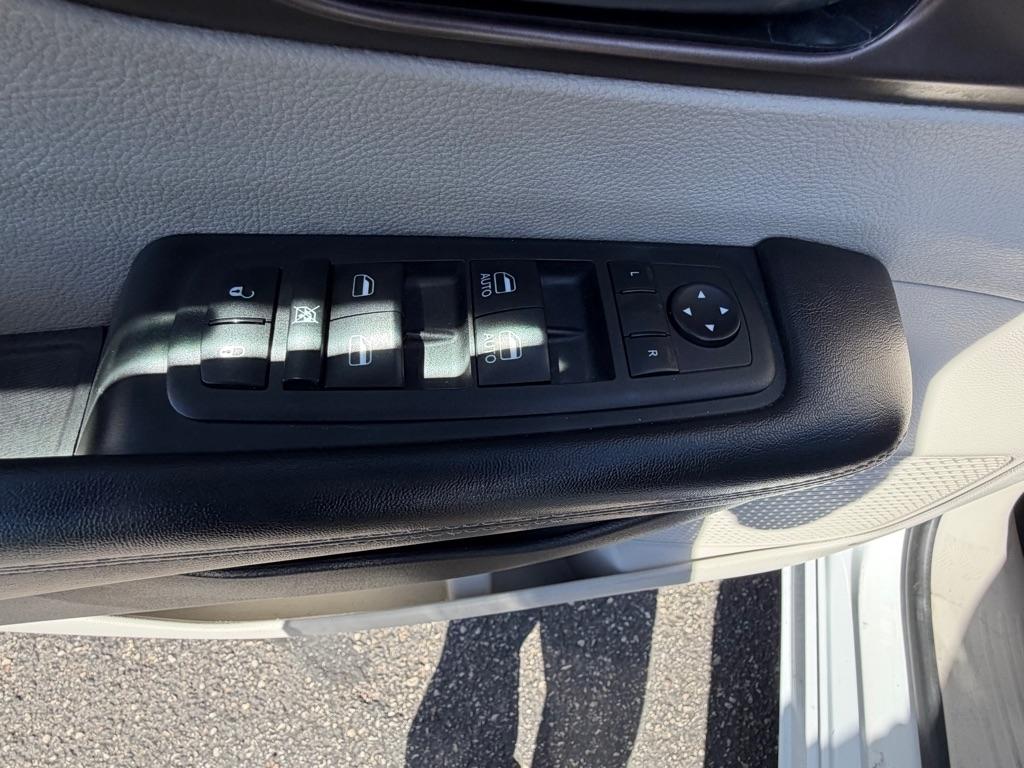 Chrysler Voyager LX 2022