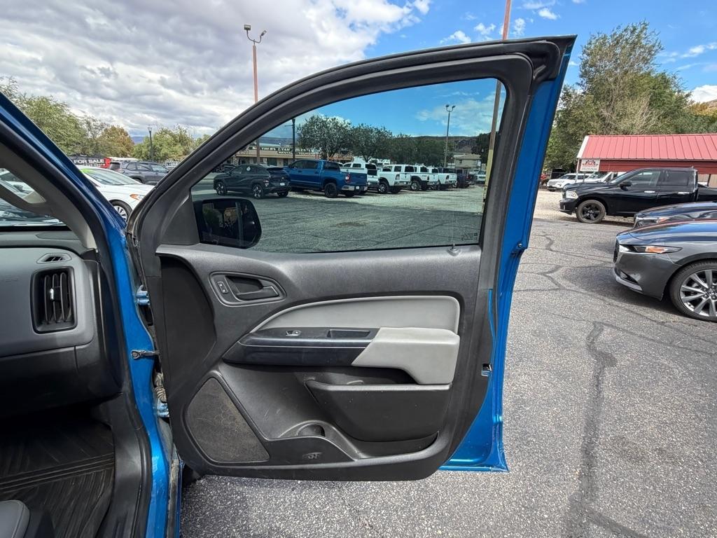 Chevrolet Colorado Work Truck Crew Cab Short Box 4WD 2021