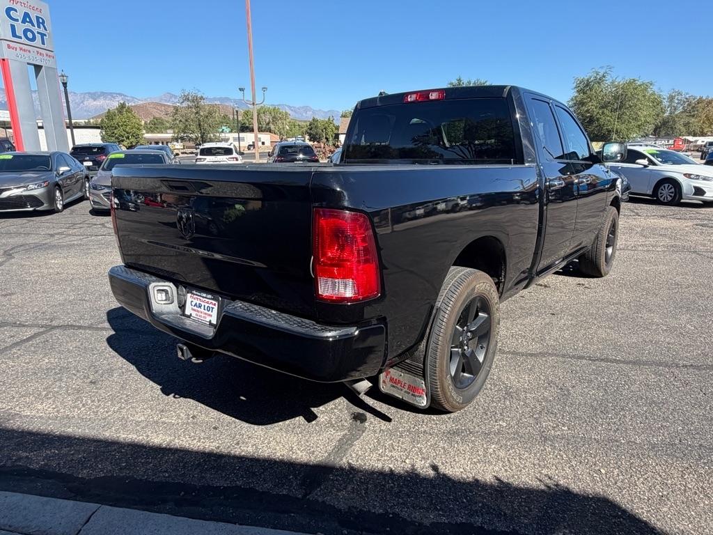 RAM 1500 Classic Tradesman Quad Cab 4WD 2021