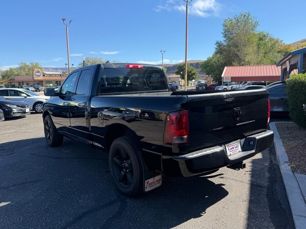RAM 1500 Classic Tradesman Quad Cab 4WD 2021