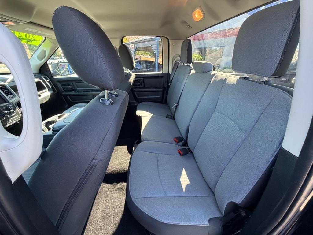 RAM 1500 Classic Tradesman Quad Cab 4WD 2021