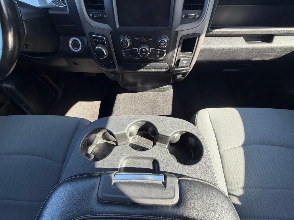 RAM 1500 Classic Tradesman Quad Cab 4WD 2021