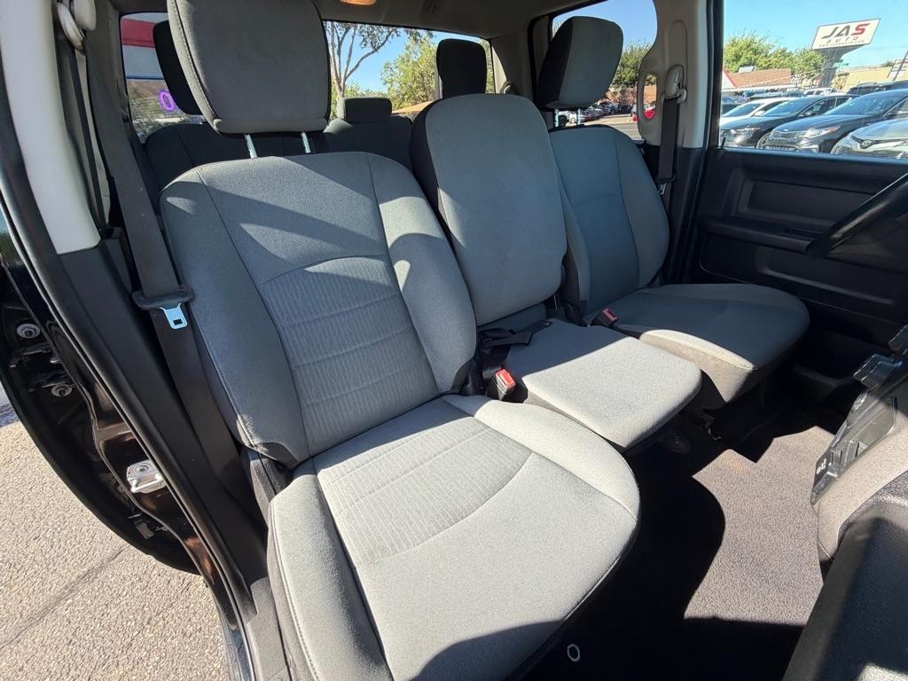 RAM 1500 Classic Tradesman Quad Cab 4WD 2021