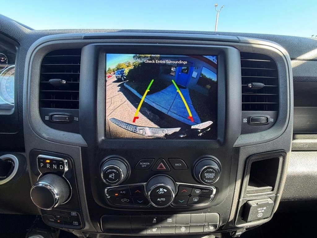 RAM 1500 Classic Tradesman Quad Cab 4WD 2021