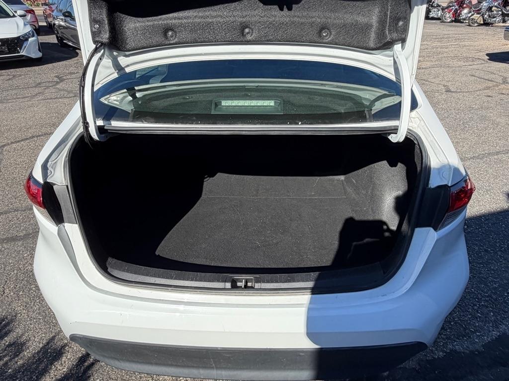 Toyota Corolla LE 2023