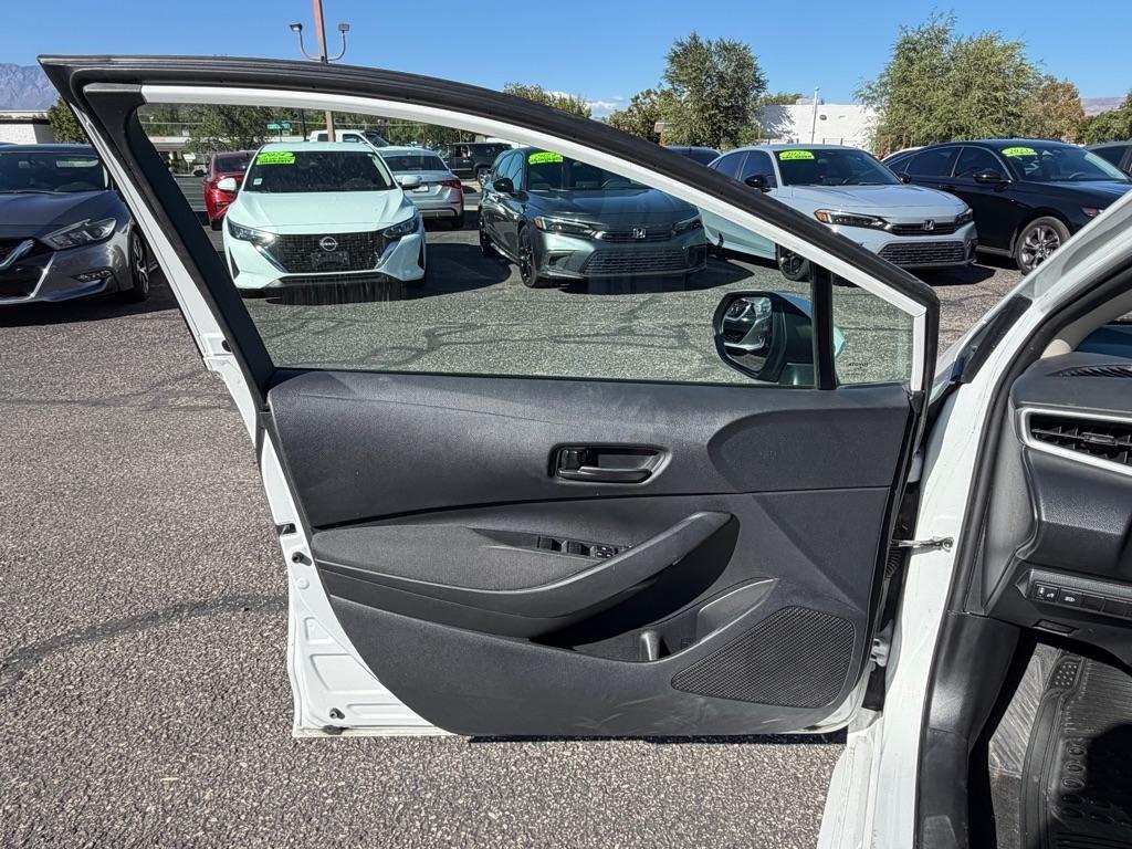 Toyota Corolla LE 2023