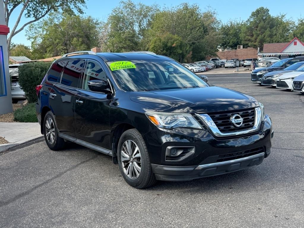 Nissan Pathfinder S 2WD 2017