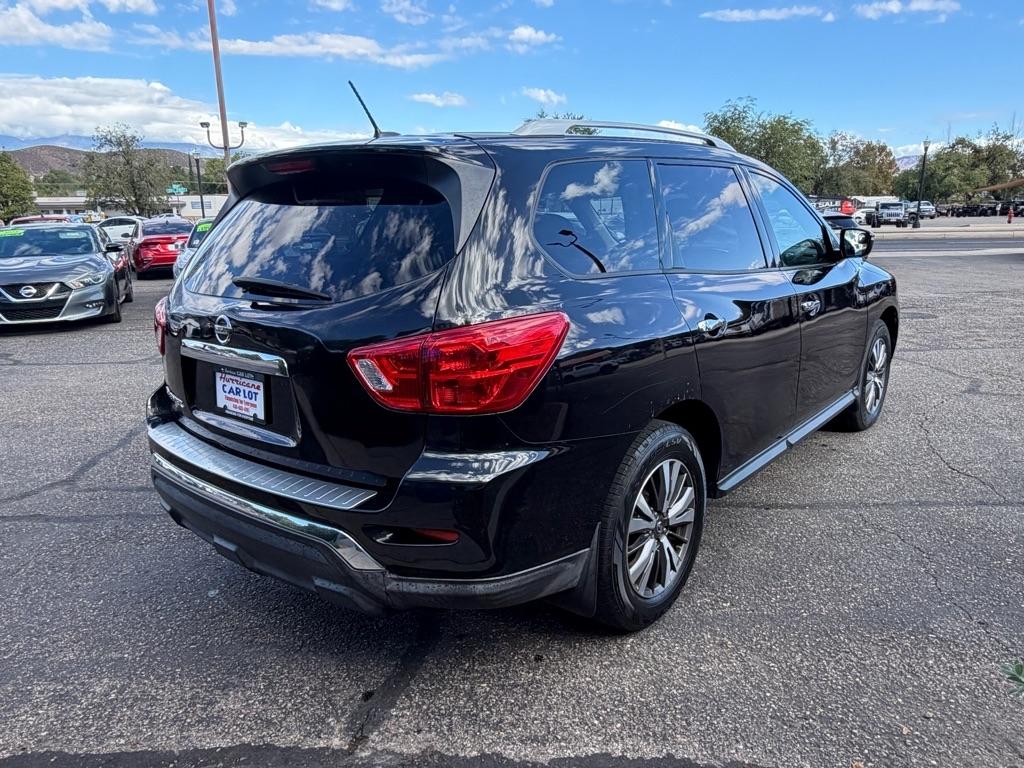 Nissan Pathfinder S 2WD 2017