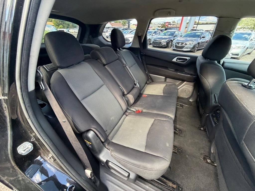 Nissan Pathfinder S 2WD 2017