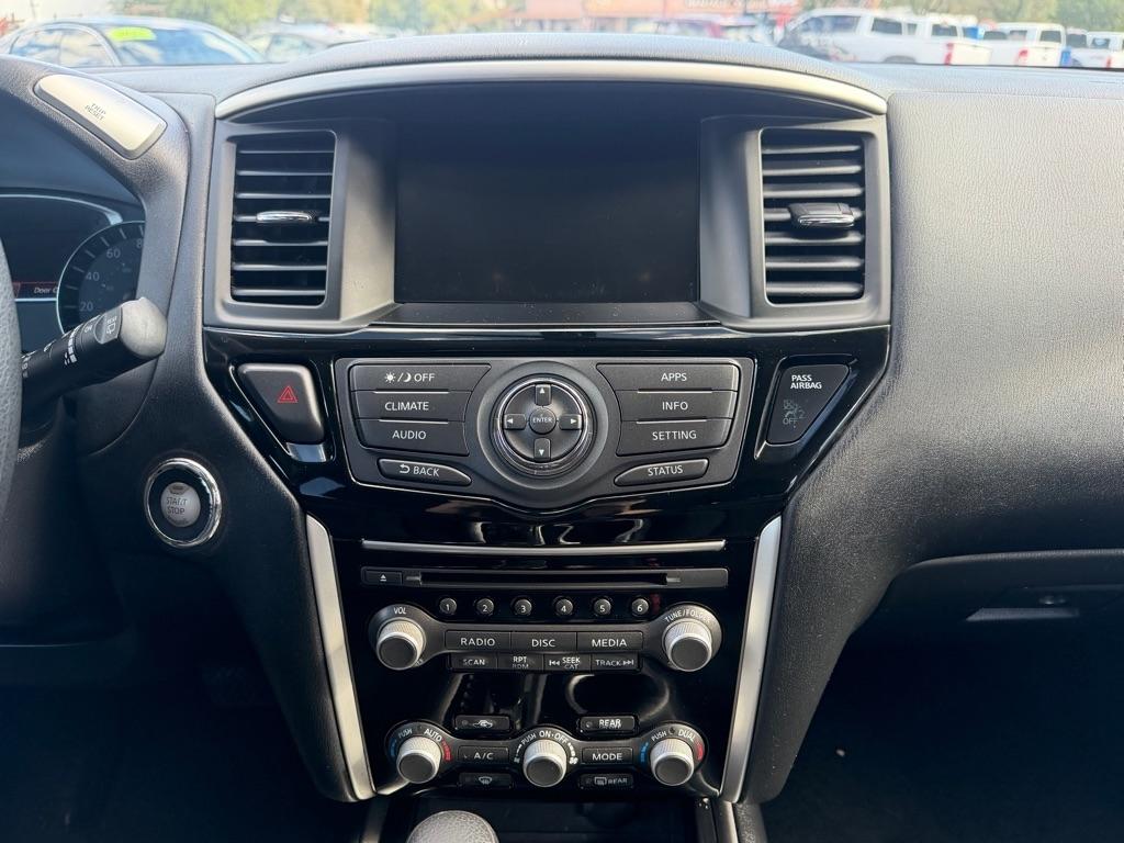Nissan Pathfinder S 2WD 2017