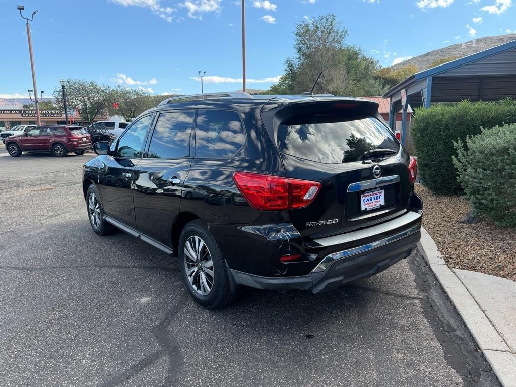 Nissan Pathfinder S 2WD 2017