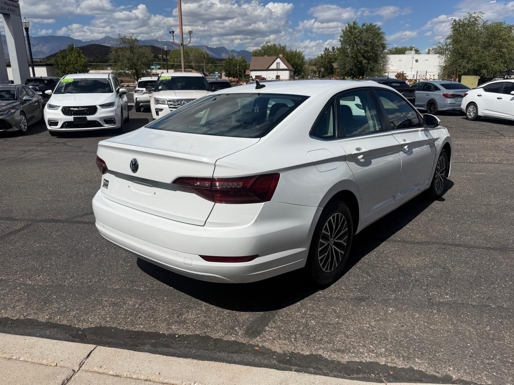 Volkswagen Jetta 1.4T S 8A 2021