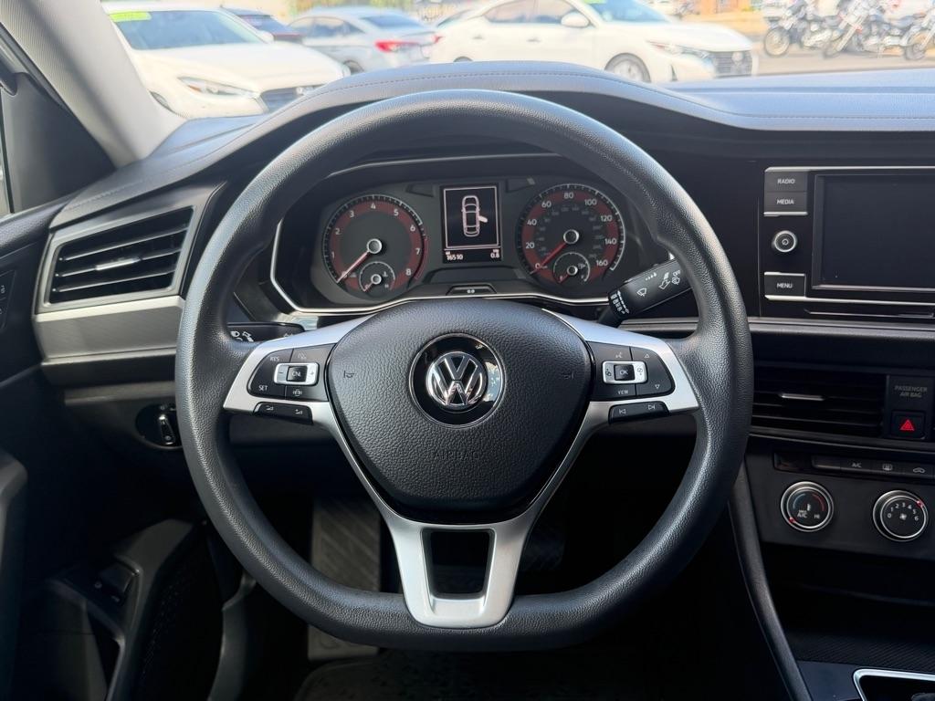 Volkswagen Jetta 1.4T S 8A 2021