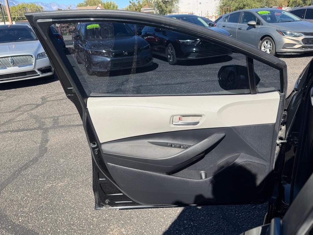 Toyota Corolla LE 2020