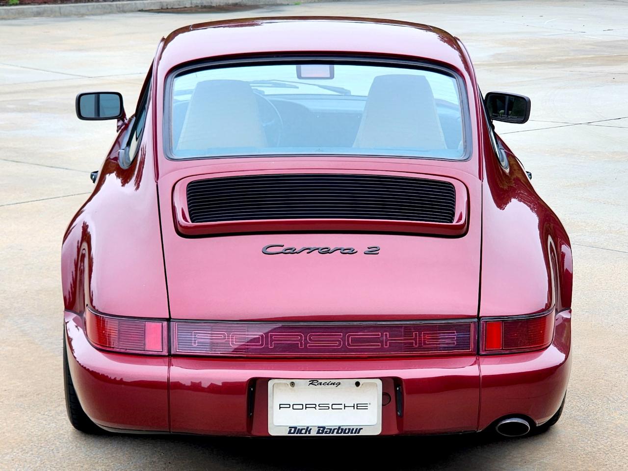 Porsche 911 Carrera 2  1990