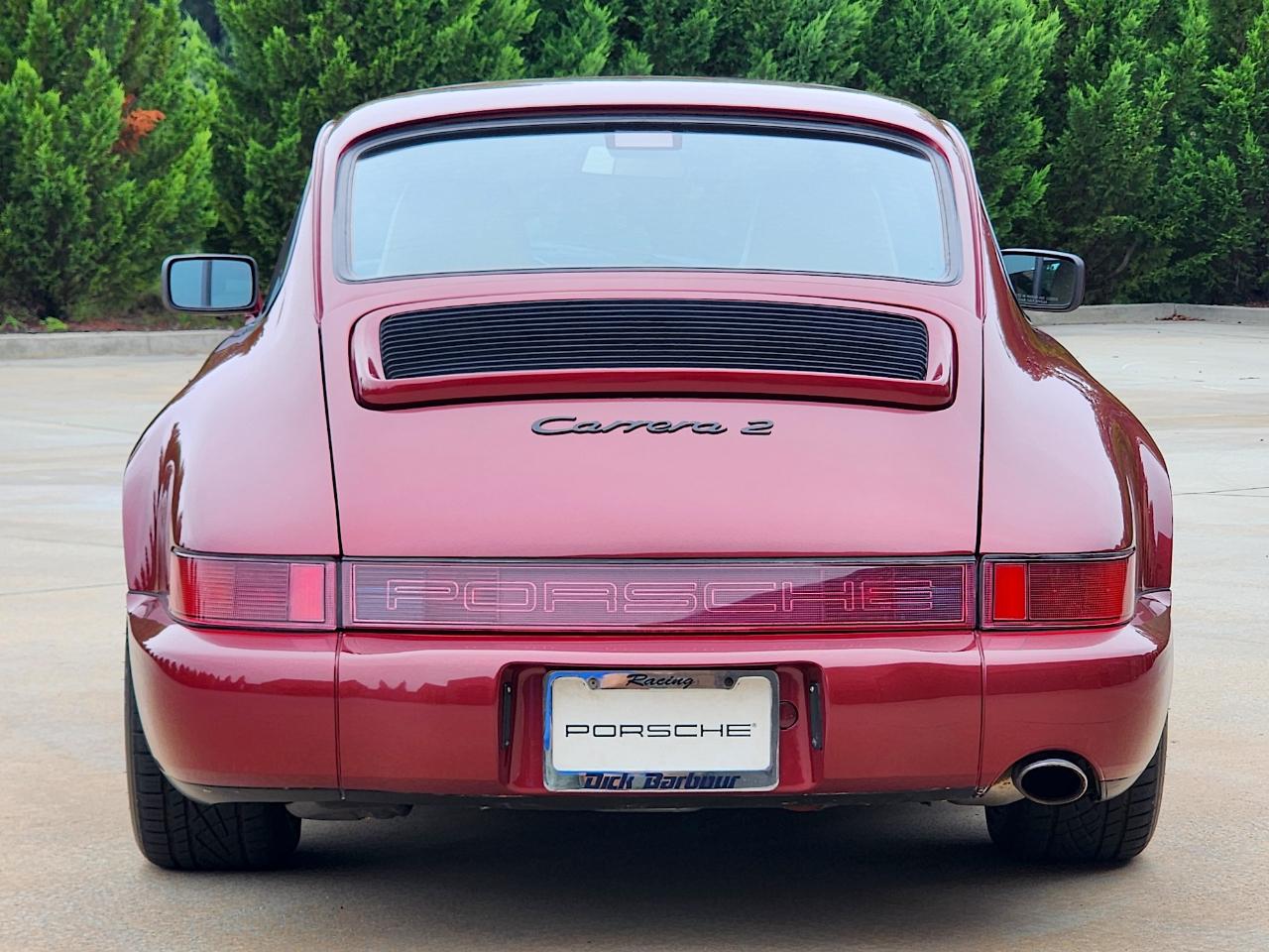 Porsche 911 Carrera 2  1990