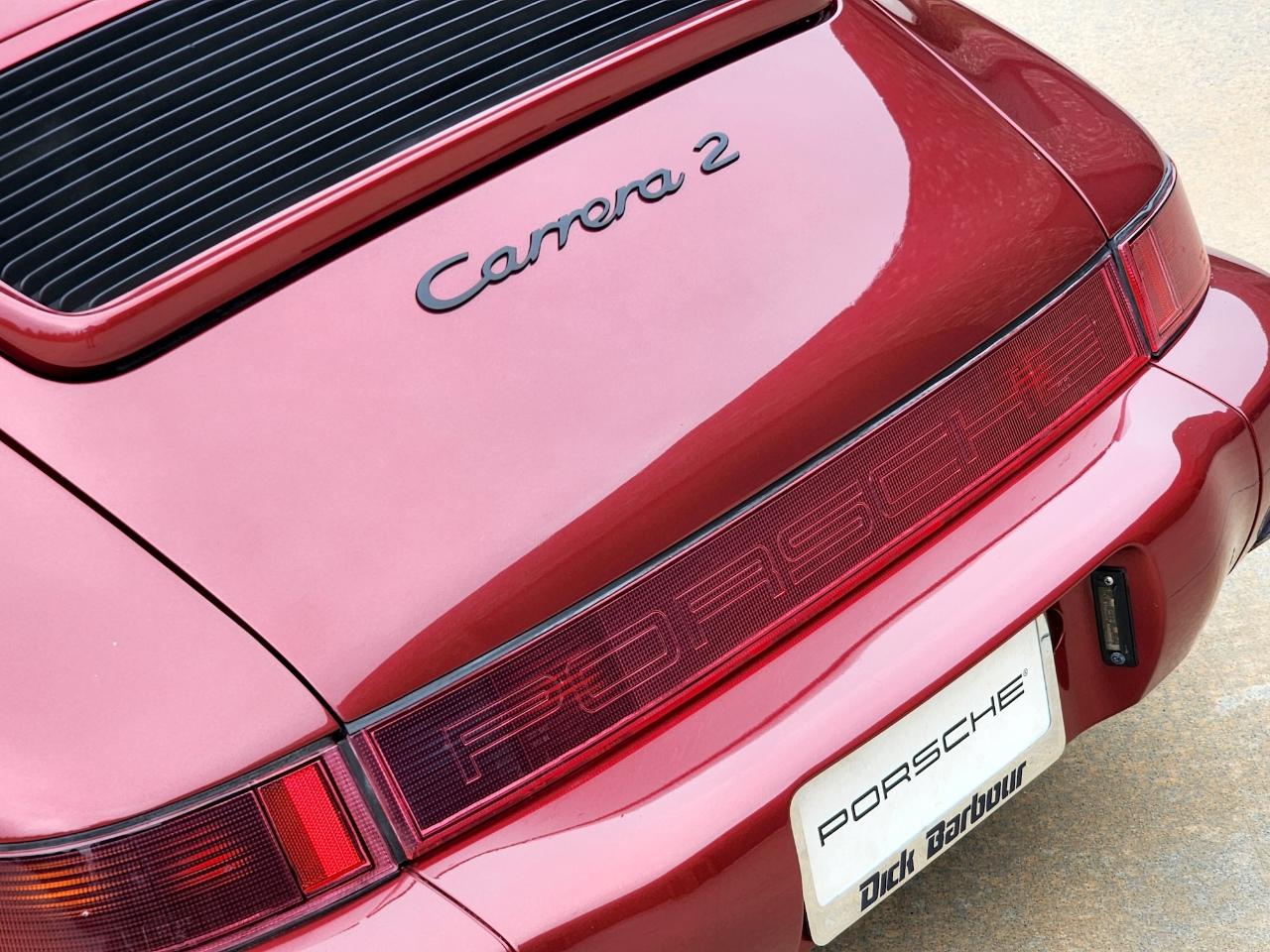 Porsche 911 Carrera 2  1990