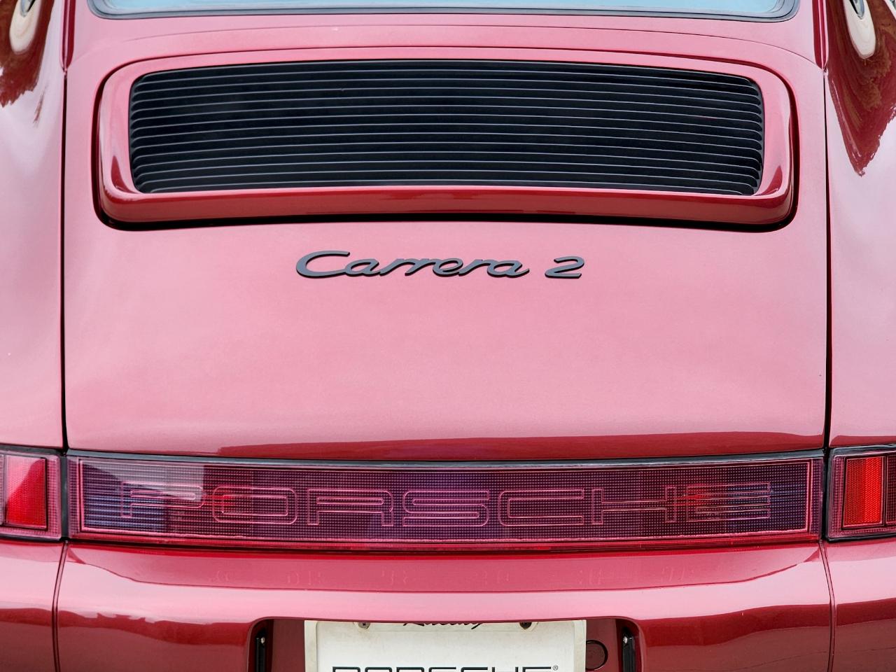 Porsche 911 Carrera 2  1990