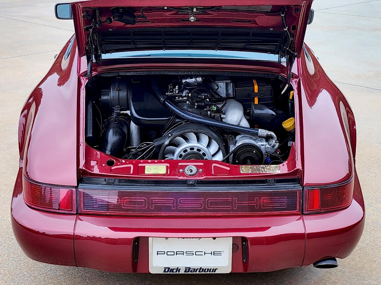 Porsche 911 Carrera 2  1990