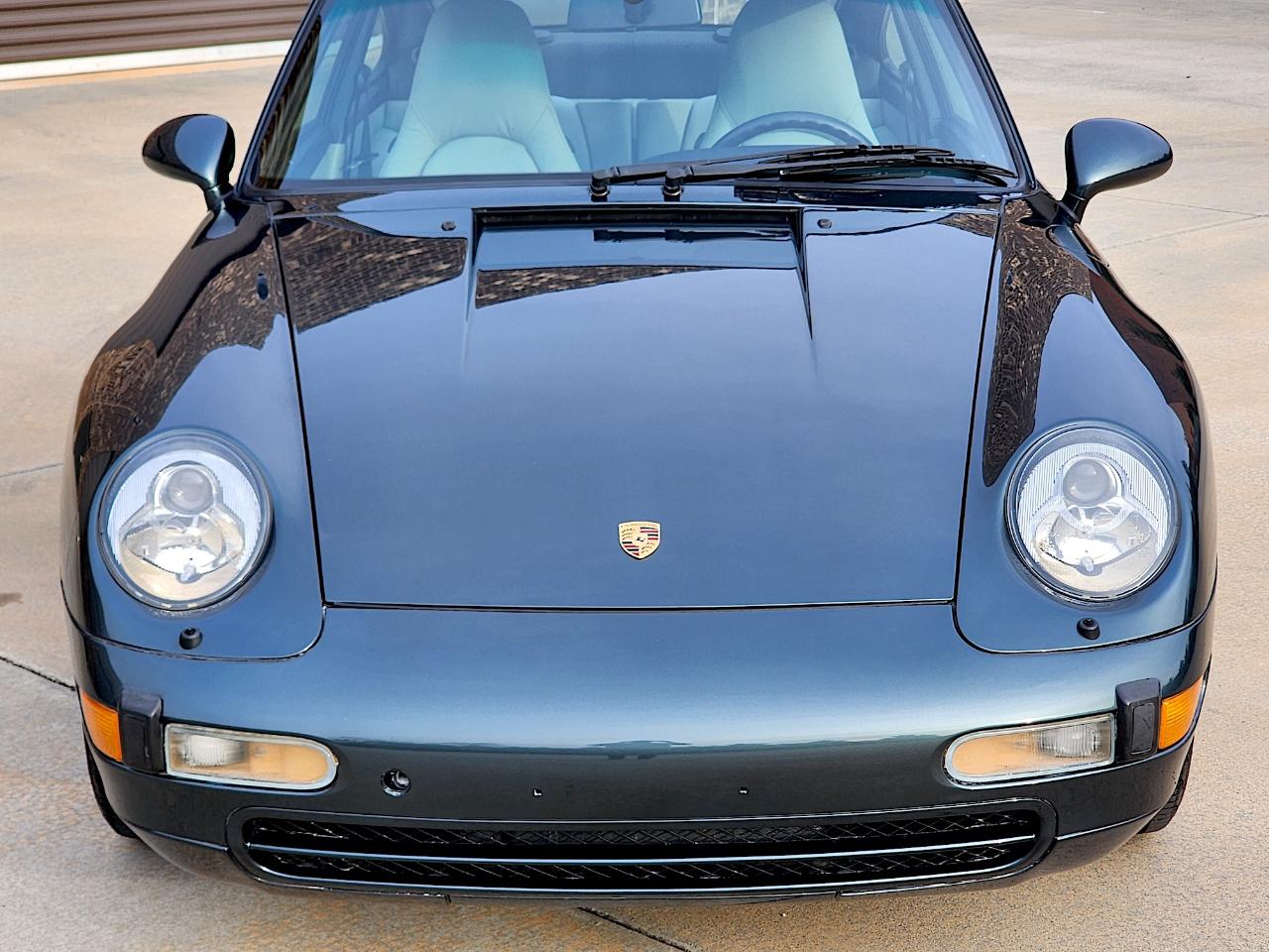 Porsche 911 Carrera  1996