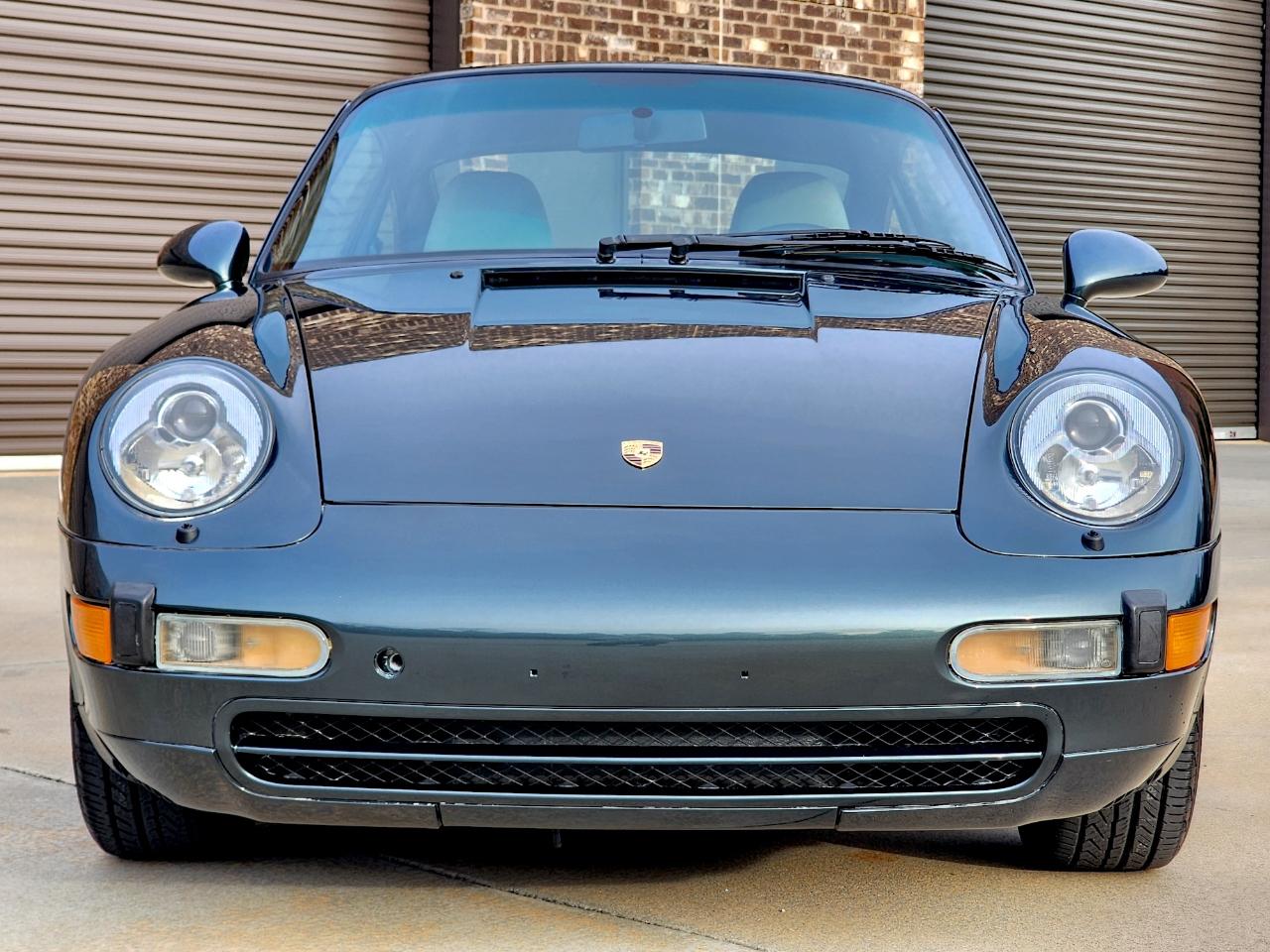 Porsche 911 Carrera  1996