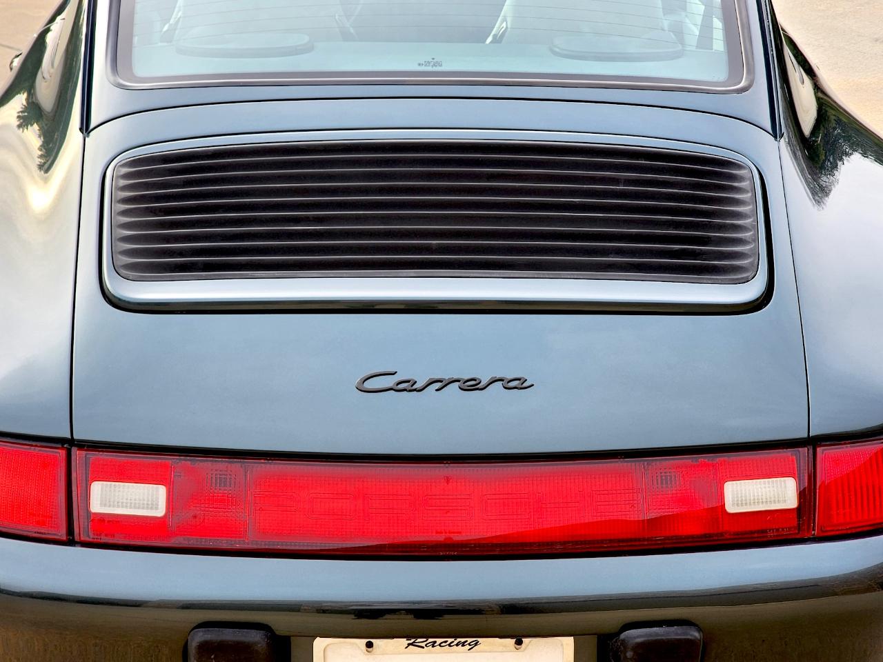 Porsche 911 Carrera  1996